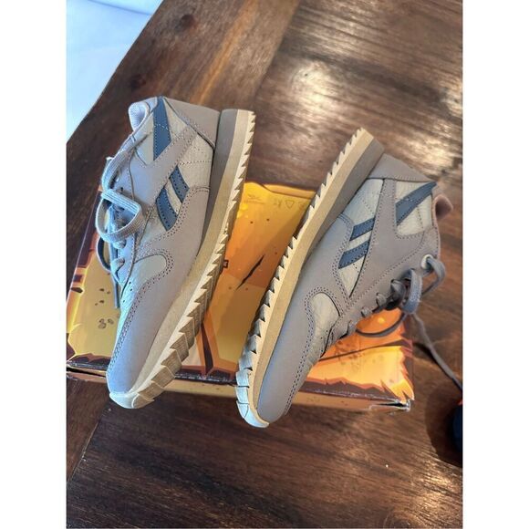 Reebok Classic Leather Ripple Hq6253 Pure Gray Jurassic World unisex sneaker for - Picture 9 of 12